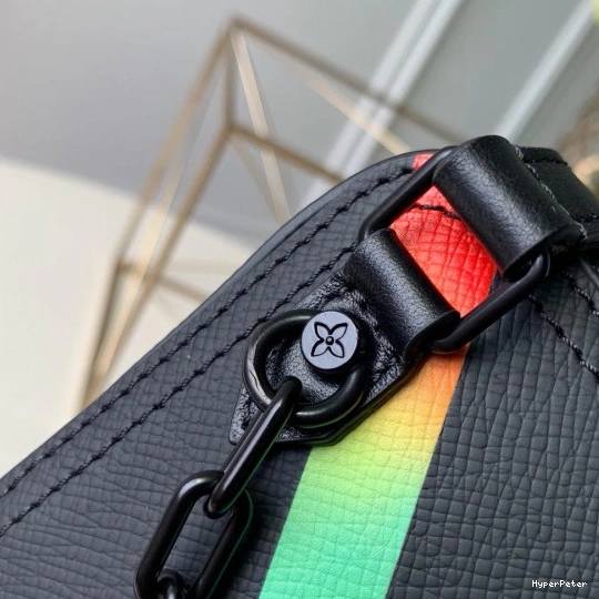 Vuitton MESSENGER DANUBE Louis 0715